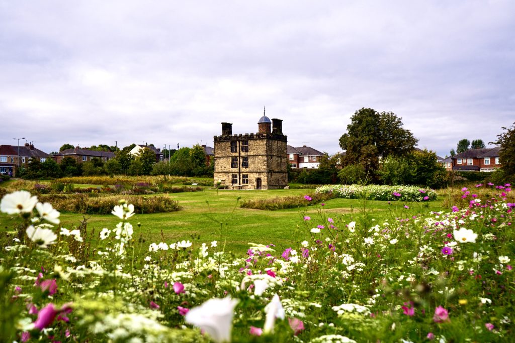 Book a showround and visit our beautiful Sheffield Manor Lodge wedding venue once you’ve got engaged.